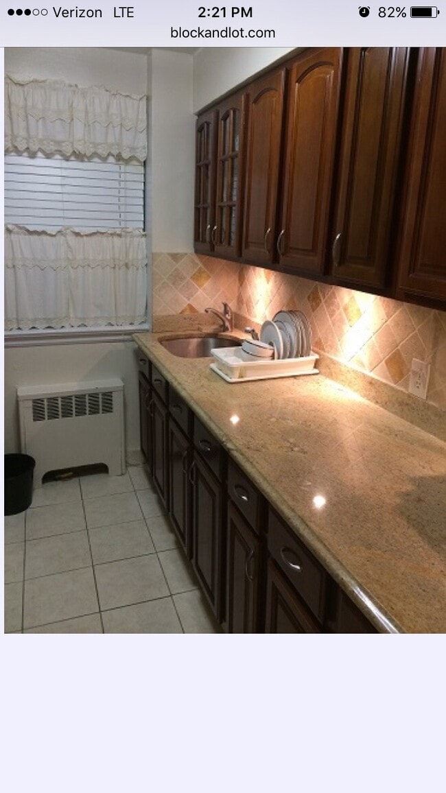 Building Photo - 2215 79th St Unit Rental Condo