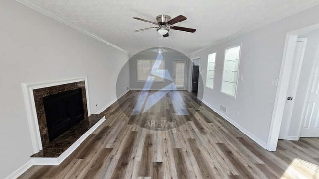 Photo - 4433 Coopers Creek Dr SE