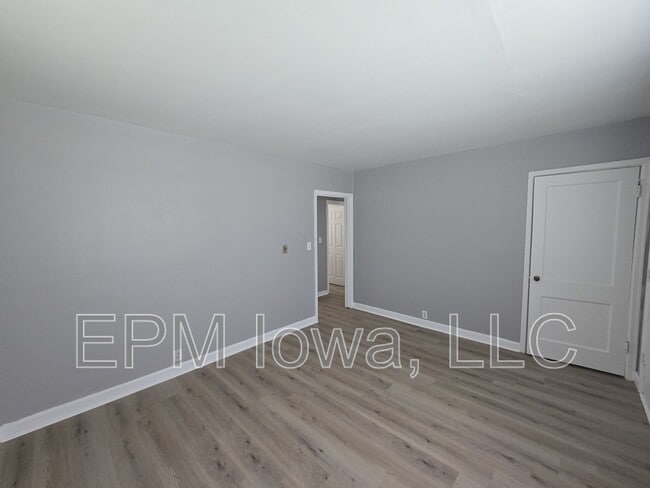 Photo - 602 Logan Ave