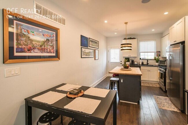 Photo - 2023 Oakford St