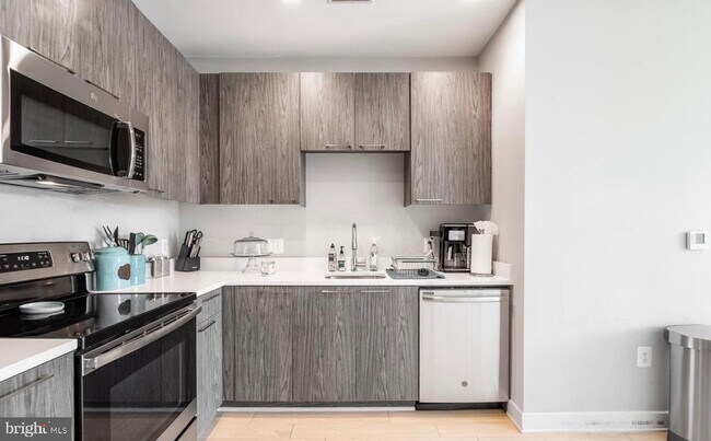 Photo - 989 S Buchanan St Unit 318