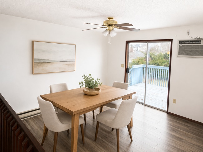 Photo - 6806 N Hamilton St Unit 6806