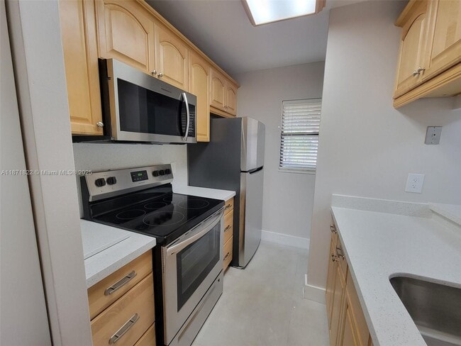 Photo - 9728 Hammocks Blvd Unidad 201-27