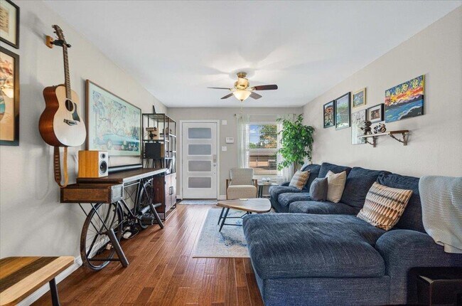 Photo - 8514 Burrell Dr