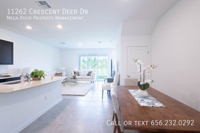 Photo - 11262 Crescent Deer Dr