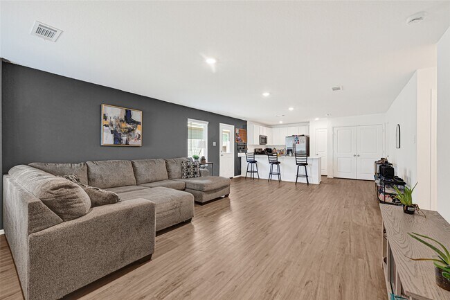 Photo - 22326 Mountain Pne Dr