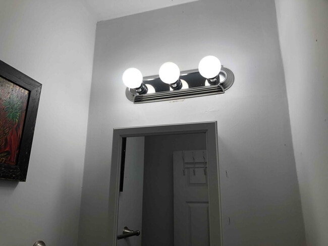 Photo - 15-2704 He'Epali St