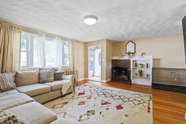 Photo - 168 Hartford St