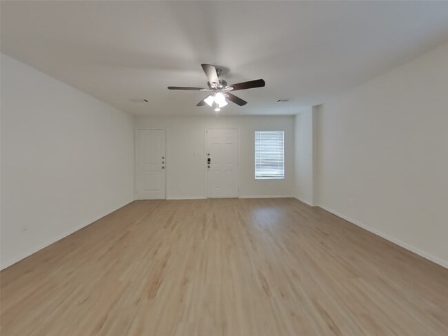 Photo - 17122 Quaking Aspen Ln