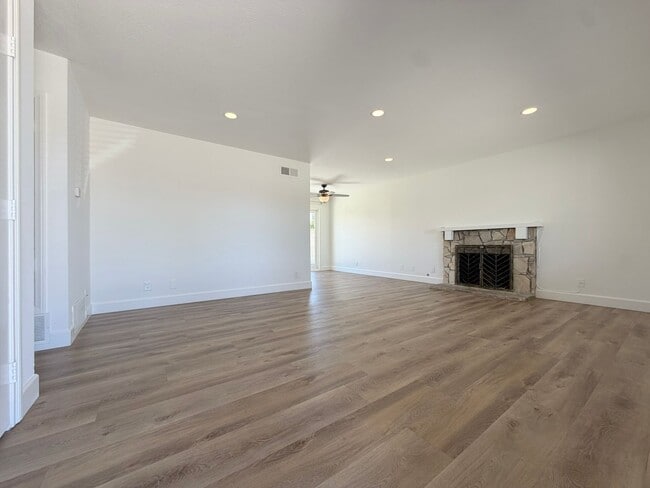 Photo - Experience the coastal breeze and the quiet charm of Hawaii Lane.