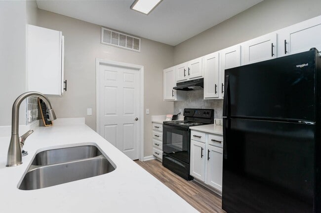 Apartamentos renovados en Wilmington, Carolina del Norte - The Willow