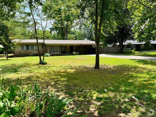 Building Photo - CLOSE to OU! Rental
