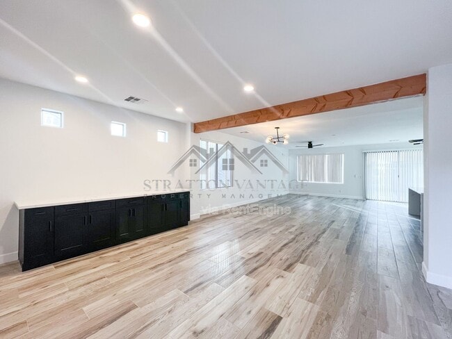 Photo - 1674 S Constellation Way