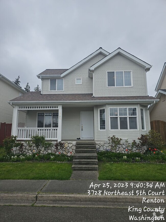 Building Photo - Renton highlands 2 story home, 3 bedroom 2...