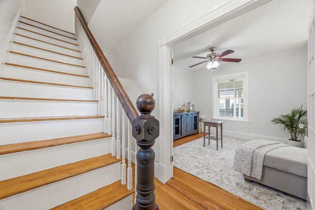 16 Linwood St