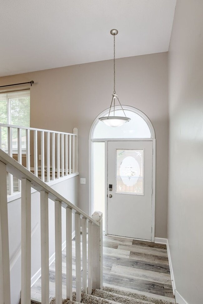 Photo - Spacious Split Entry with 2-Car Garage & Finished Basement!!