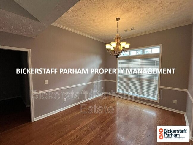 Photo - 8061 Garrett Pines Dr