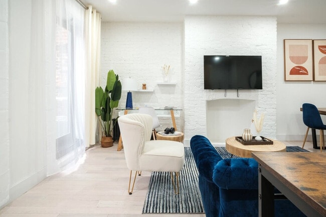 Photo - 402 E 11th St Unidad SI FL1-ID1495798P