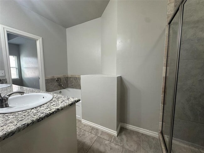 Photo - 8017 NW 160th Terrace