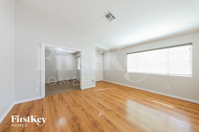 Photo - 3035 W Melinda Ln