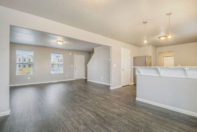 Photo - 59358 Glidden St