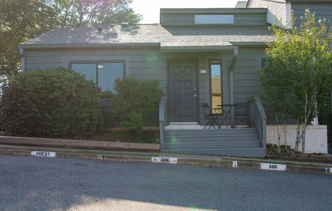 Building Photo - 326 Harvest Dr Rental