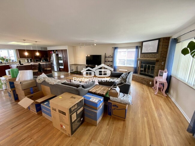 Photo - 3140 Webster St