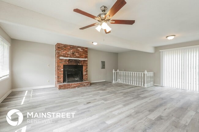 Photo - 8304 Longview Rd