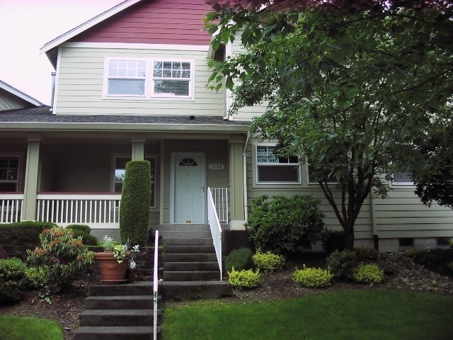 DUPONT! 3 BEDROOM 2.5 BATH CONDO WITH 2 CA... - DUPONT! 3 BEDROOM 2.5 BATH CONDO WITH 2 CA...