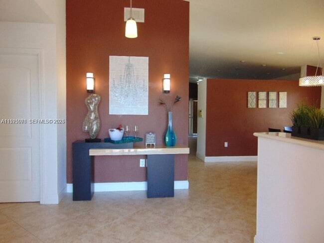 Photo - 13817 SW 154th St