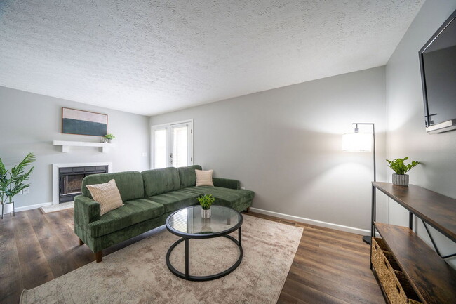 3136 Griggsview Ct