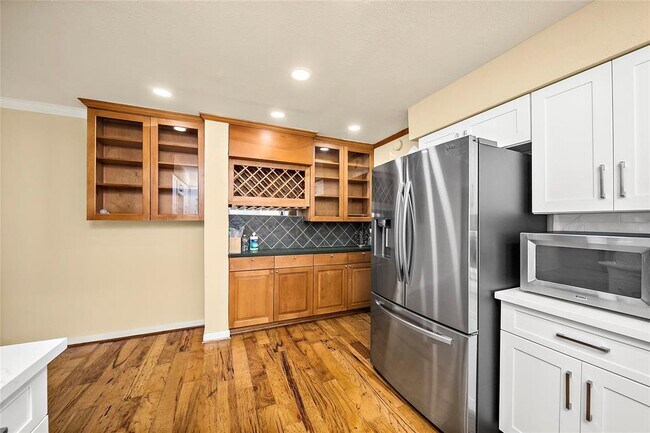 Photo - 10325 Briar Forest Dr Unit 2/10