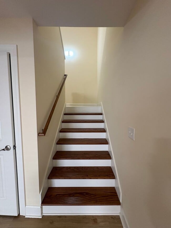 Photo - 504 Addison Ave