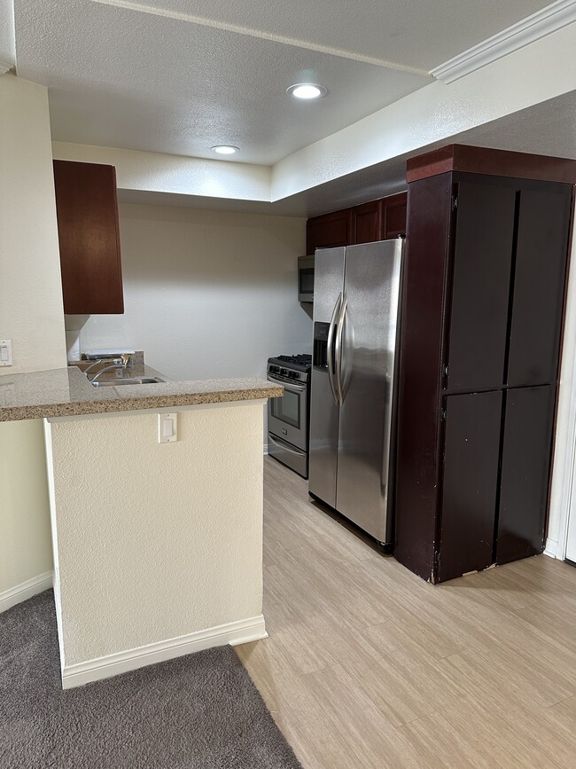 Cocina - 5540 Owensmouth Ave Unidad 225