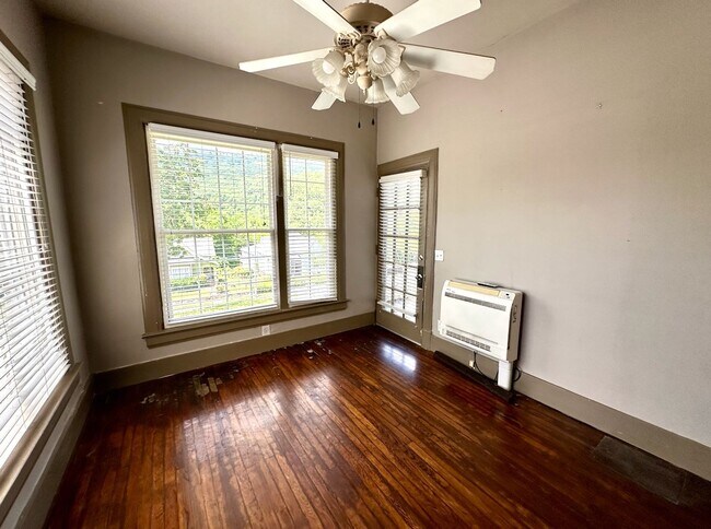Photo - 4914 Tennessee Ave Unit 3