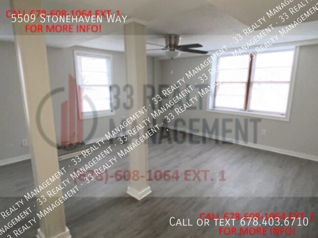 Photo - 5509 Stonehaven Way