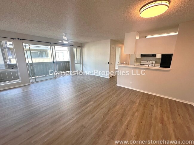 Building Photo - 91-271-271 Hanapouli Cir Rental