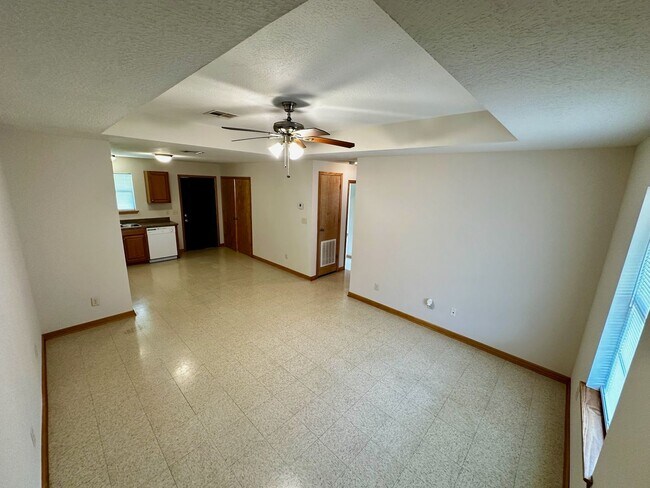 Photo - 2520 Crockett St Unit A