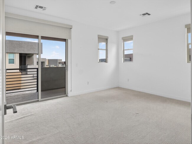 Photo - 11673 N 136th St