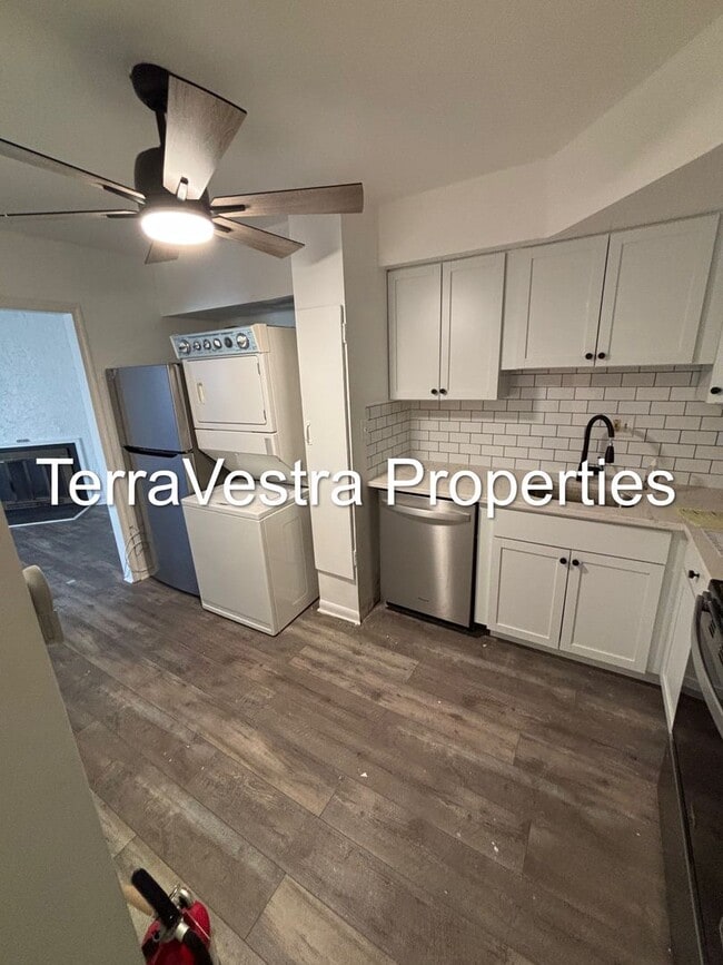 Photo - 3 Bed in Clementon! Eligible for $500 Security Deposit.