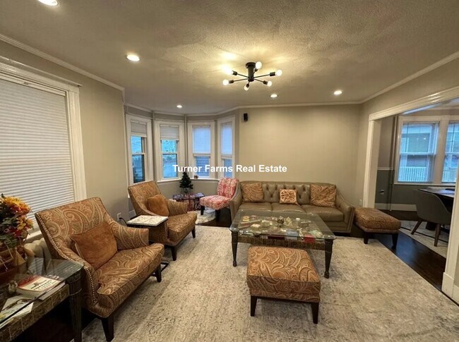 Photo - 132 George St Unit 1