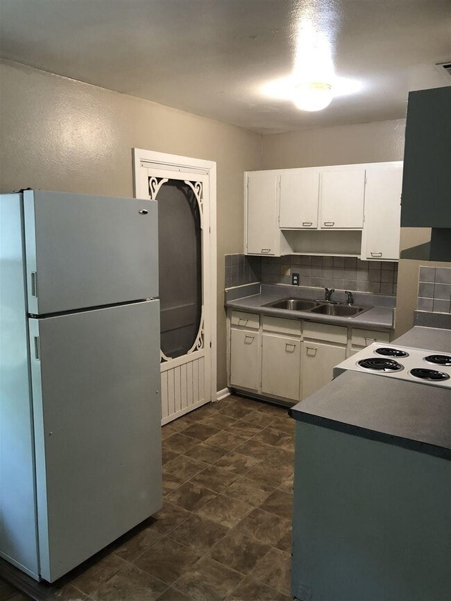 Photo - 1811 Atkamire Dr
