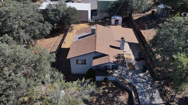 Photo - 101 Acorn Ave