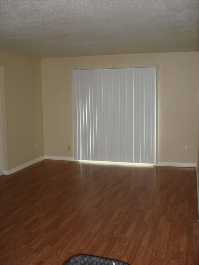 Photo - 12955 Woodforest Blvd Unit 47