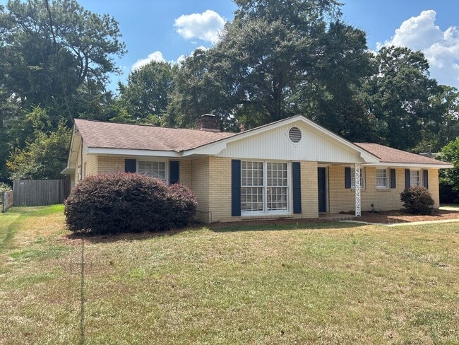 Photo - 3920 Meredith Dr
