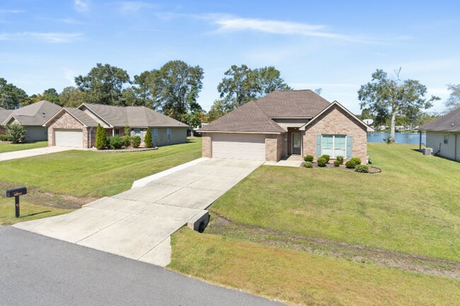 Photo - 42211 Broad Walk Ave Casa