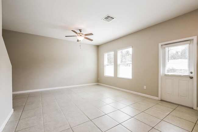 Photo - 2640 Island Walk Dr