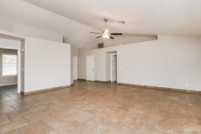 Photo - 1042 S Canal Dr