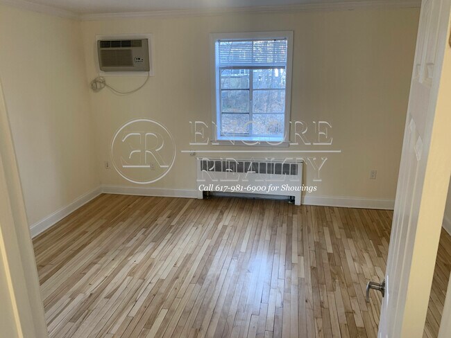Photo - 50 Alton Pl Unit 4