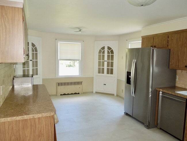 Photo - 2 Briarwood Ct